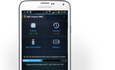 Galaxy S5, polovina mobilního telefonu Samsung, uživatelské rozhraní aplikace AVG Cleaner, 381 x 234 px